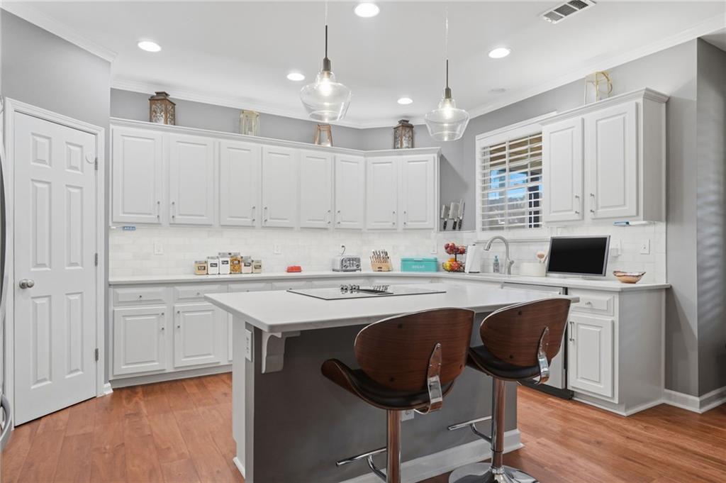 1737 Kinsmon Cove Marietta, GA 30062 - Photo 3 of 64