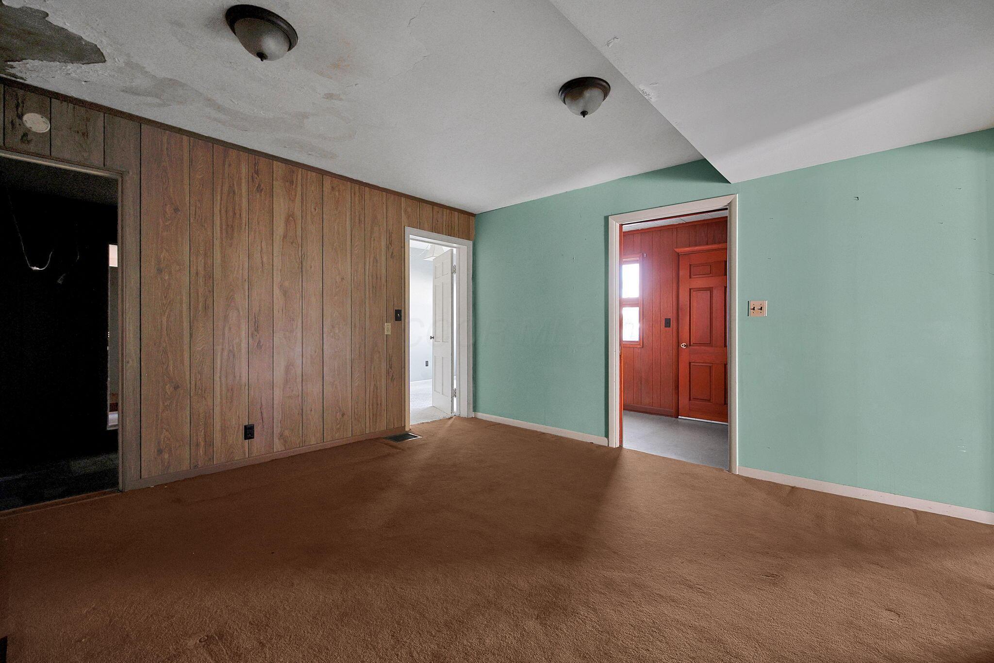 11802 Main Street Adelphi, OH 43101 - Photo 19 of 43 21-web-or-mls-11802-main-st