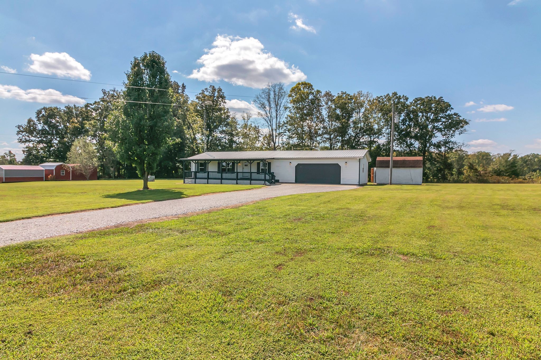 2640 Perkins Road Puryear, TN 38251 - Photo 3 of 30 Gallery Image 3