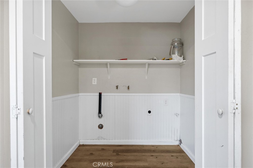 904 Long Bar Road Oroville, CA 95966 - Photo 40 of 50 a view of utility room