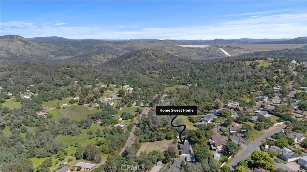 904 Long Bar Road Oroville, CA 95966 - Photo 5 of 50 a view of a city with mountain