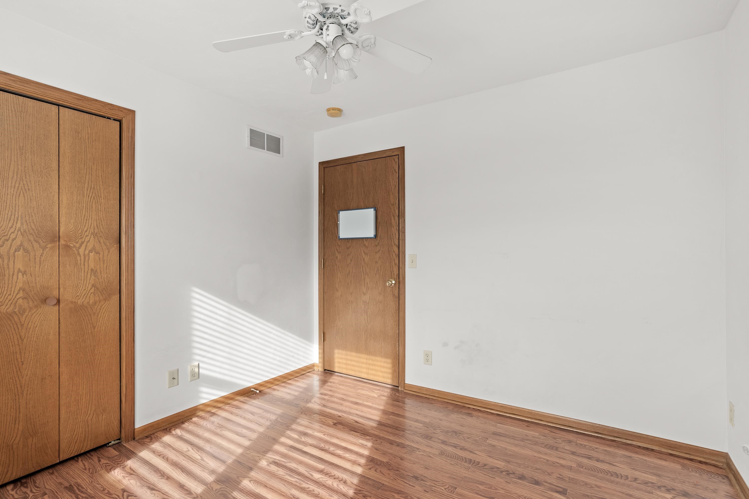 1261 Peninsula Lane Whitewater, WI 53190 - Photo 20 of 48