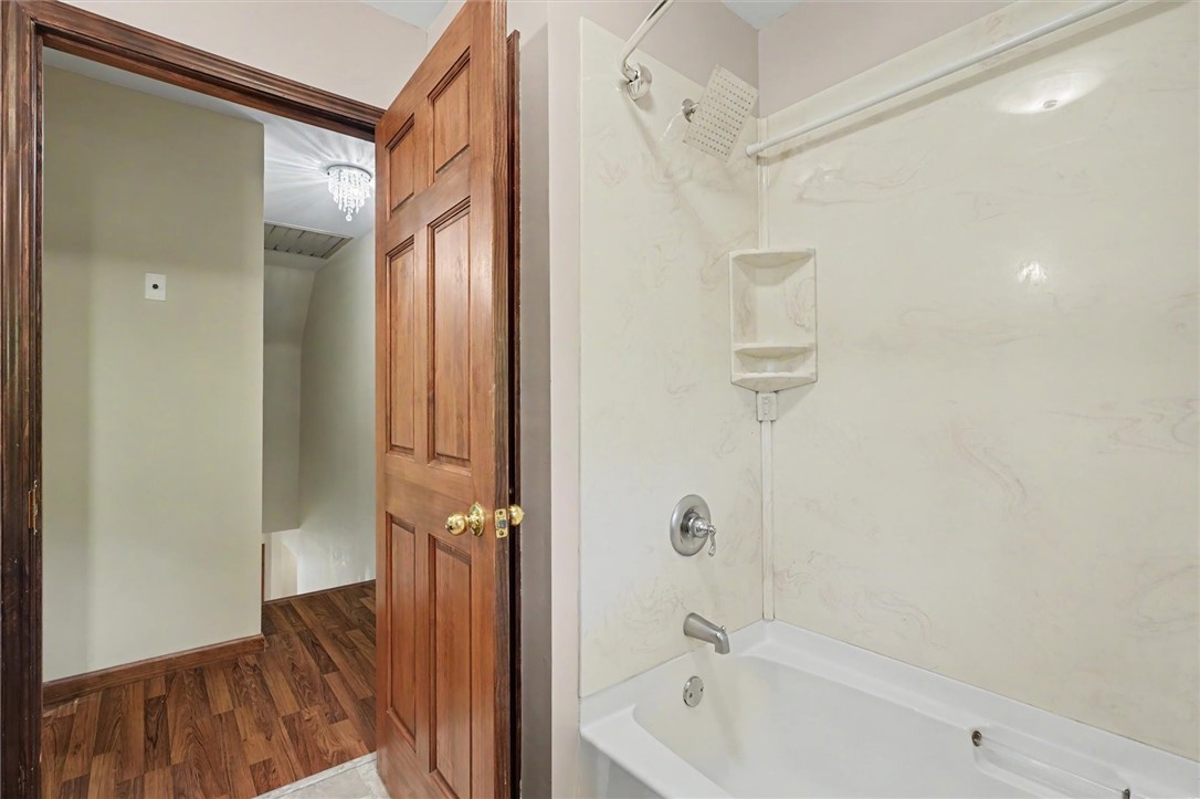 203 Delmar Catlin, IL 61817 - Photo 28 of 33