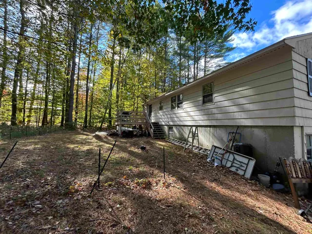 $382,000 | 4 Jones Avenue, Bow, NH 03304