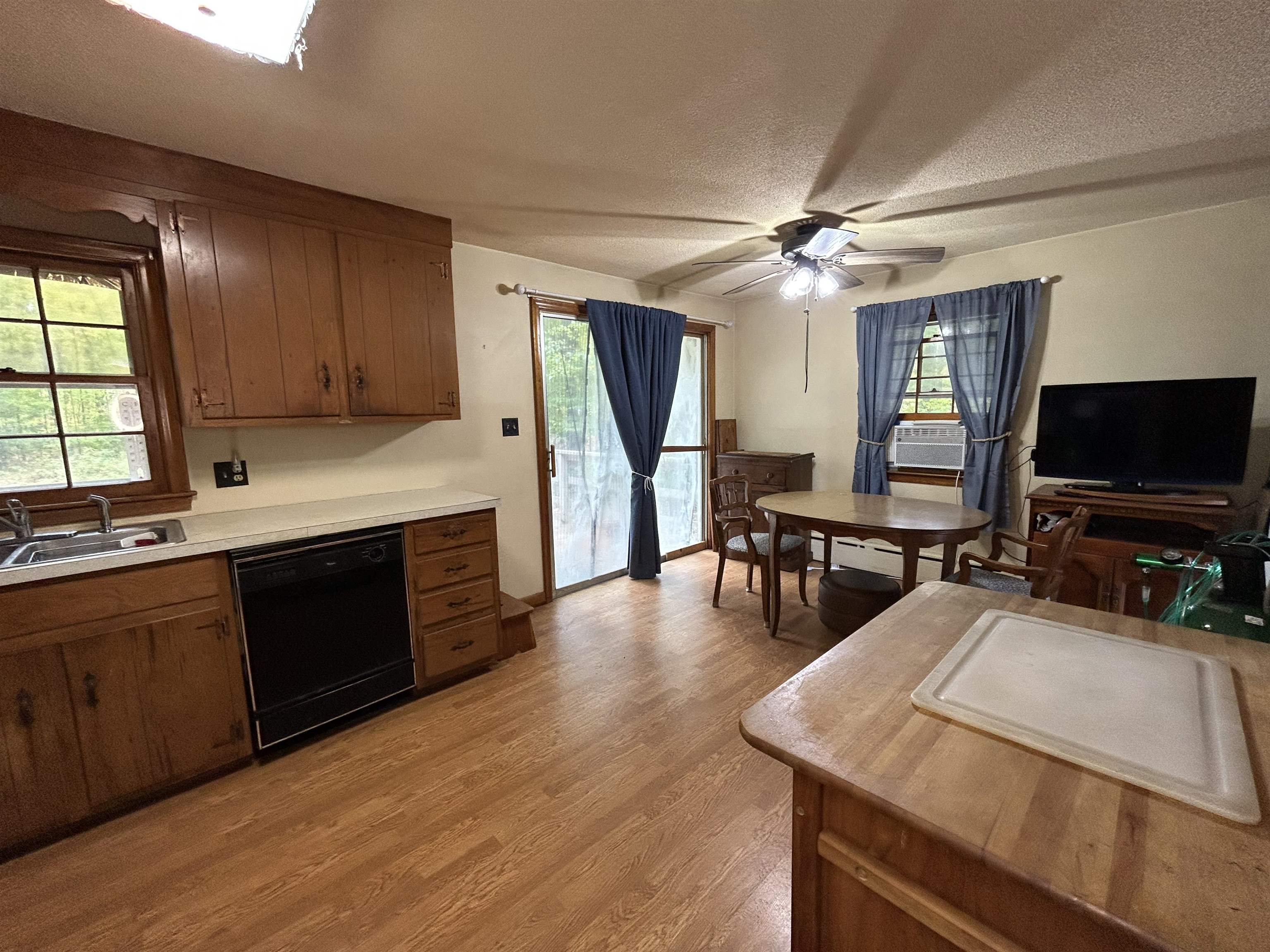 4 Jones Avenue Bow, NH 03304 - Photo 3 of 14