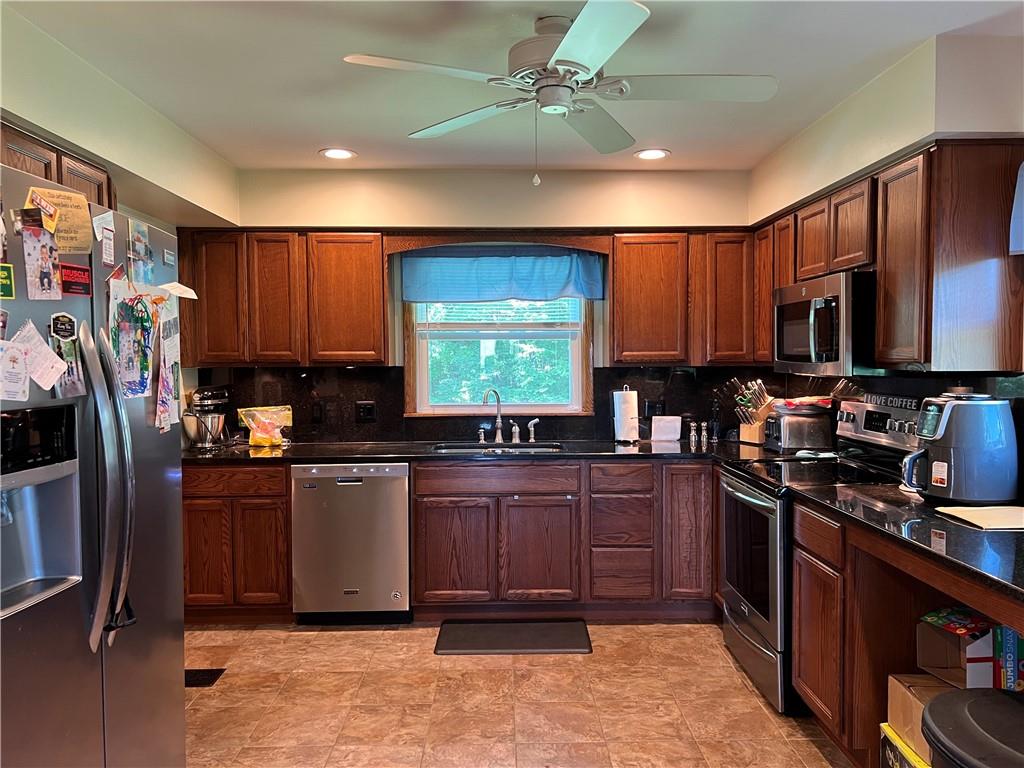 4789 Seneca Road Sharpsville, PA 16150 - Photo 8 of 25 Gallery Image 8