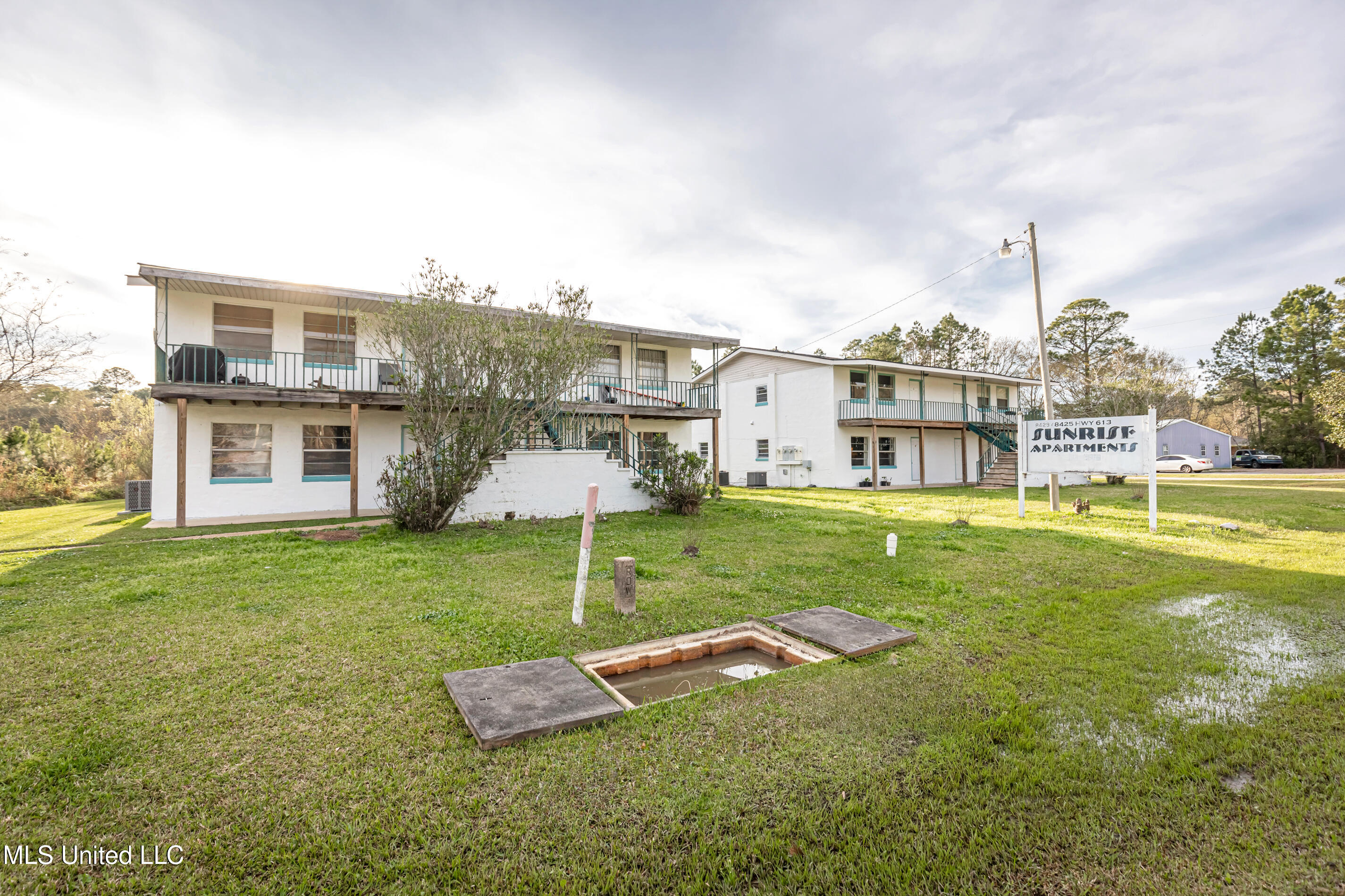 8429 Highway 613, Unit 2 Moss Point, MS 39562 - Photo 12 of 47 IMG_2262