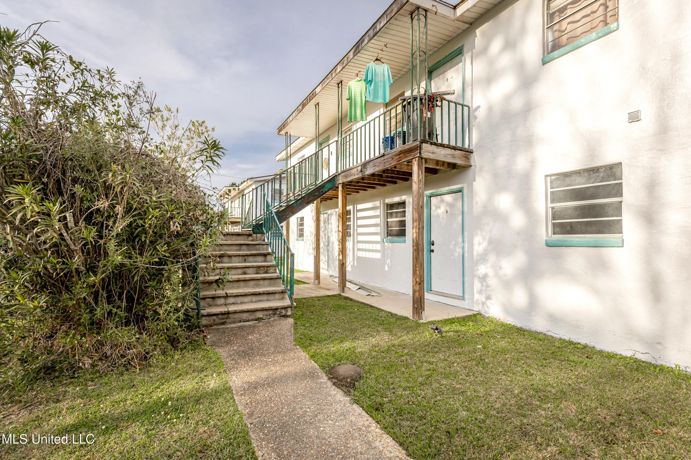 8429 Highway 613, Unit 2 Moss Point, MS 39562 - Photo 14 of 47 IMG_2268