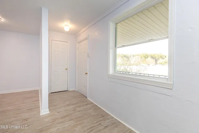 $950 | 8429 Highway 613, Unit 2, Moss Point, MS 39562