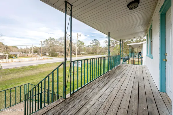 $900 | 8429 Highway 613, Unit 2, Moss Point, MS 39562