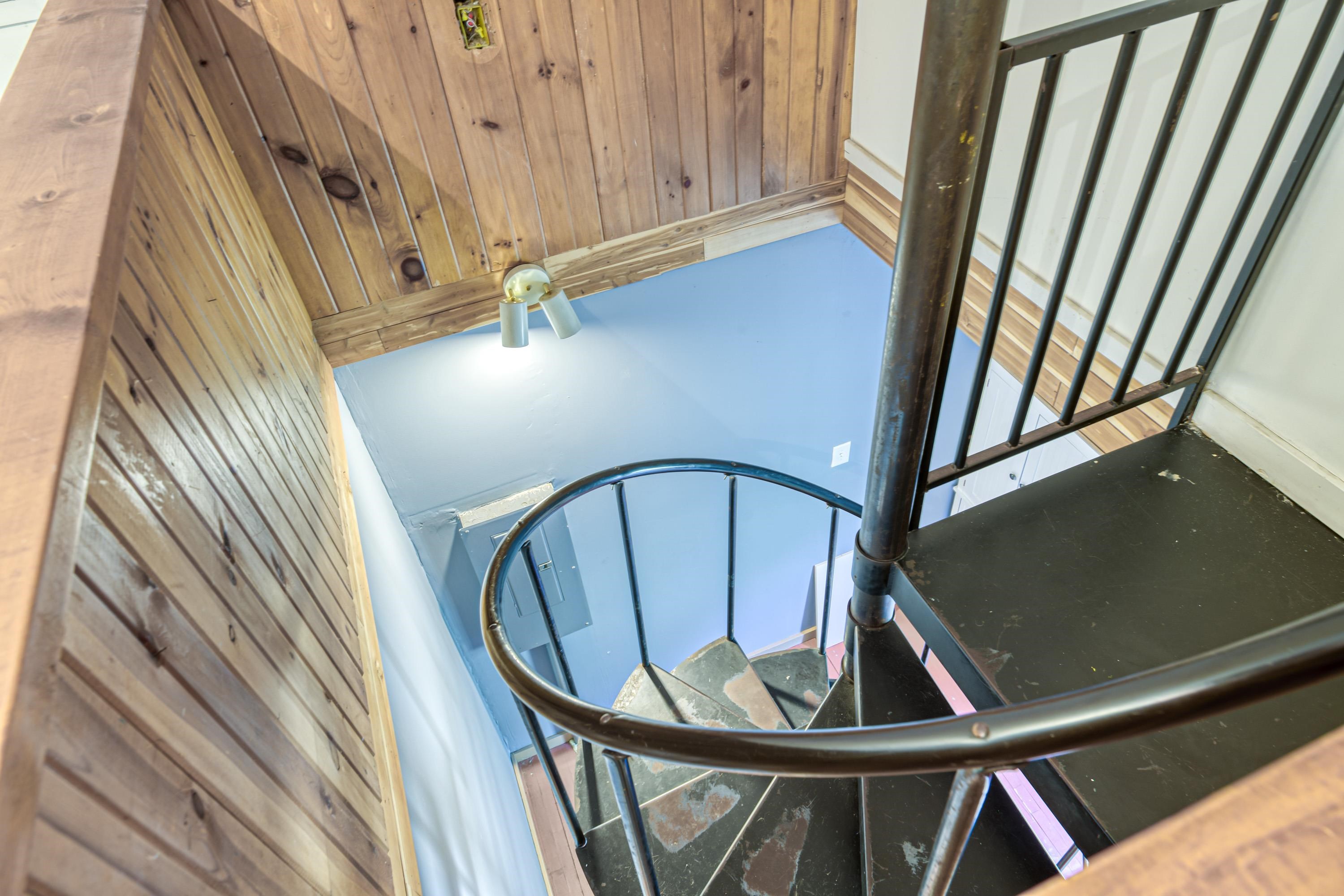 2250 Valley Road Honor, MI 49640 - Photo 24 of 37 Gallery Image 24