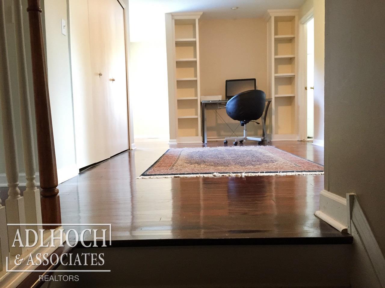 565 Hampton Road Grosse Pointe Woods, MI 48236 - Photo 30 of 37