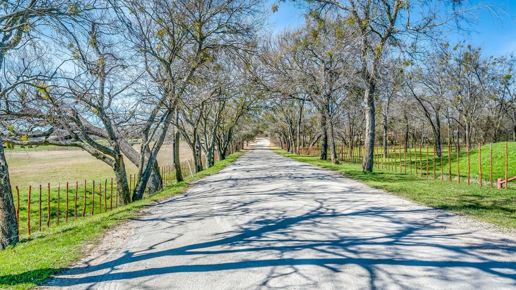 1001 West Lambert Road Weatherford, TX 76088 - Photo 15 of 16