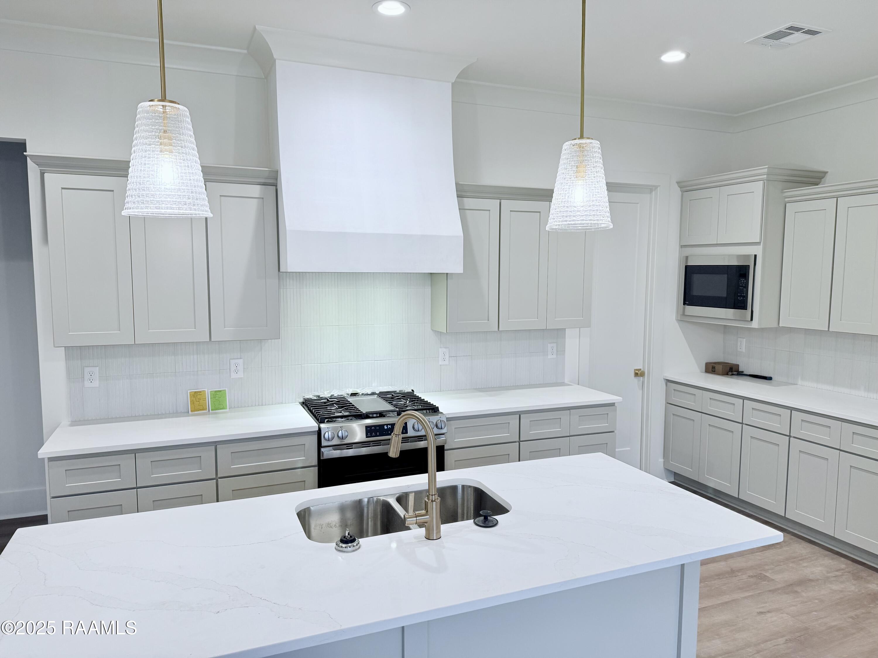 508 Capstone Crossing Lafayette, LA 70506 - Photo 4 of 19 IMG_7307