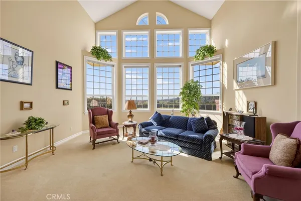 $1,749,000 | 2292 Dos Lomas, Fallbrook, CA 92028