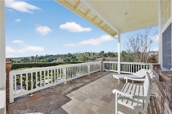 $1,749,000 | 2292 Dos Lomas, Fallbrook, CA 92028