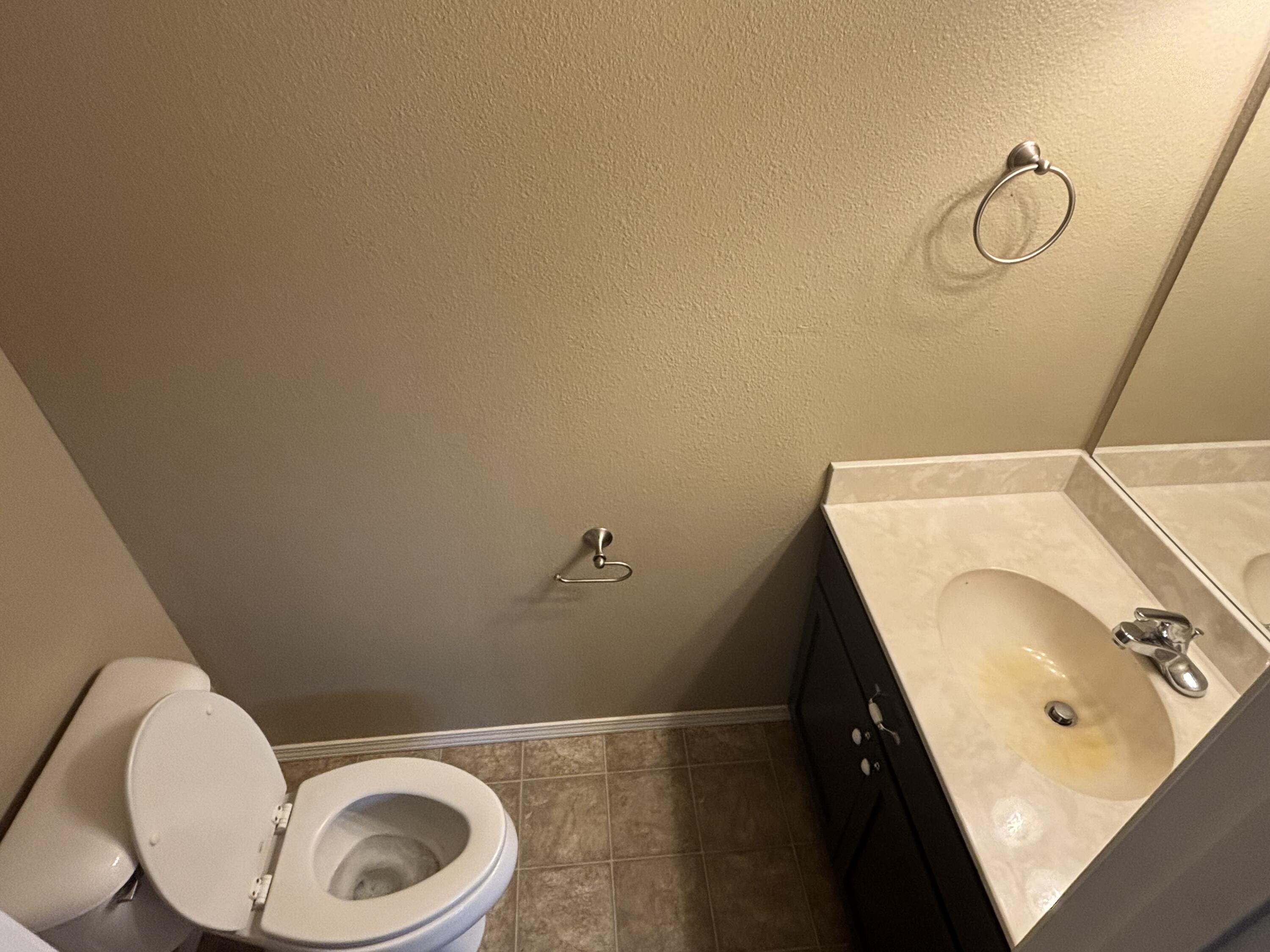 450 Midway Road, Unit 16 Medford, OR 97501 - Photo 16 of 18 18