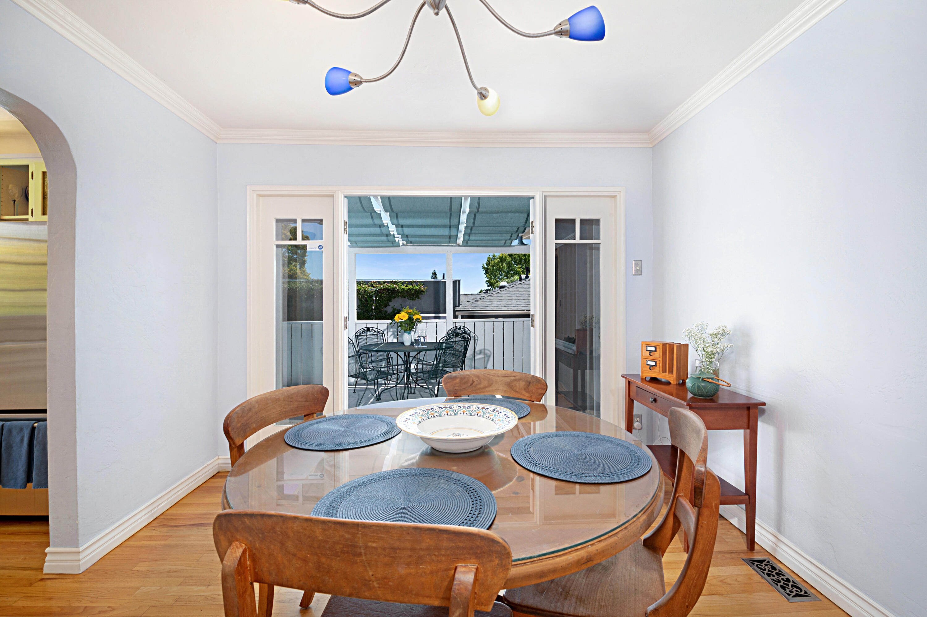 2932 Serena Road Santa Barbara, CA 93105 - Photo 12 of 26 Dining Room With Private Deck