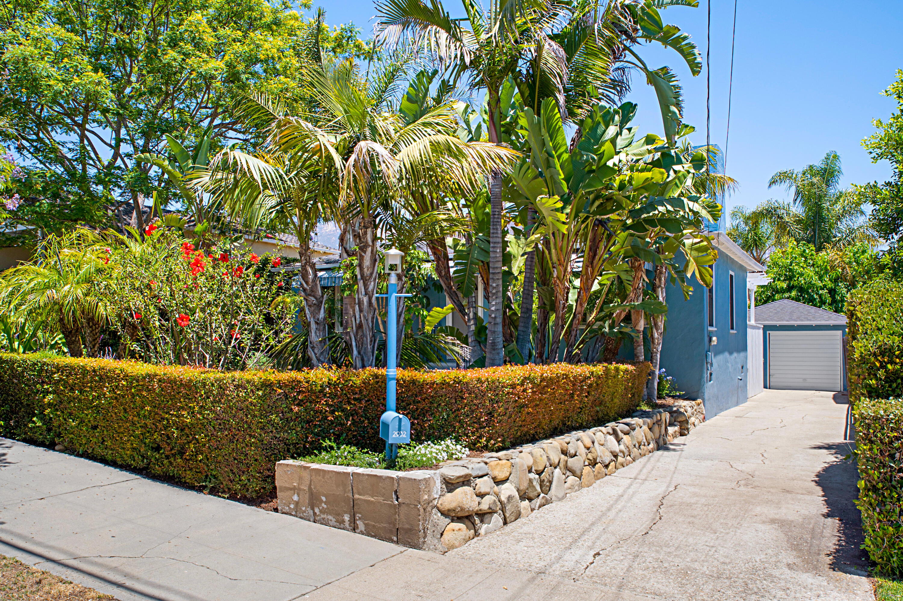 2932 Serena Road Santa Barbara, CA 93105 - Photo 25 of 26 Front View