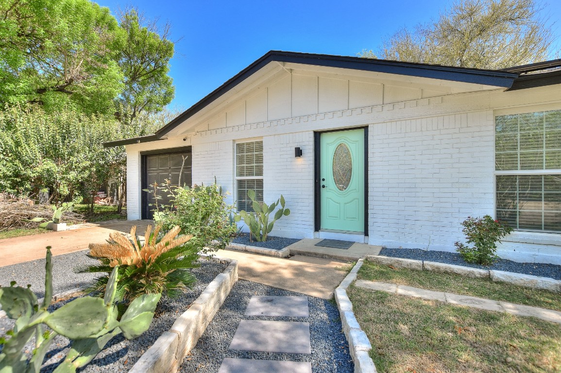 2002 Wagon Crossing Path Austin, TX 78744 - Photo 1 of 1