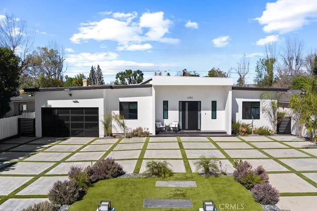 $11,000 | 23143 Leonora Drive, Woodland Hills, CA 91367