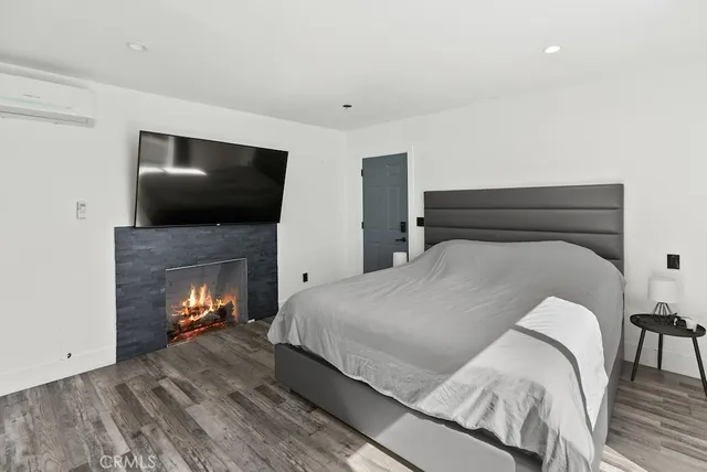 $11,000 | 23143 Leonora Drive, Woodland Hills, CA 91367