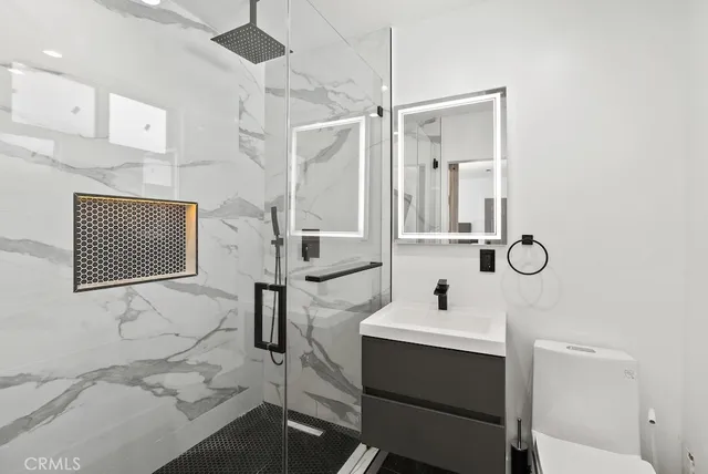 $11,000 | 23143 Leonora Drive, Woodland Hills, CA 91367