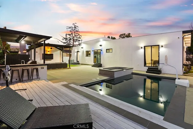 $11,000 | 23143 Leonora Drive, Woodland Hills, CA 91367