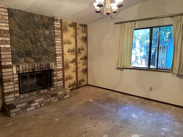 $499,000 | 11 Wurr Road, Loma Mar, CA 94021