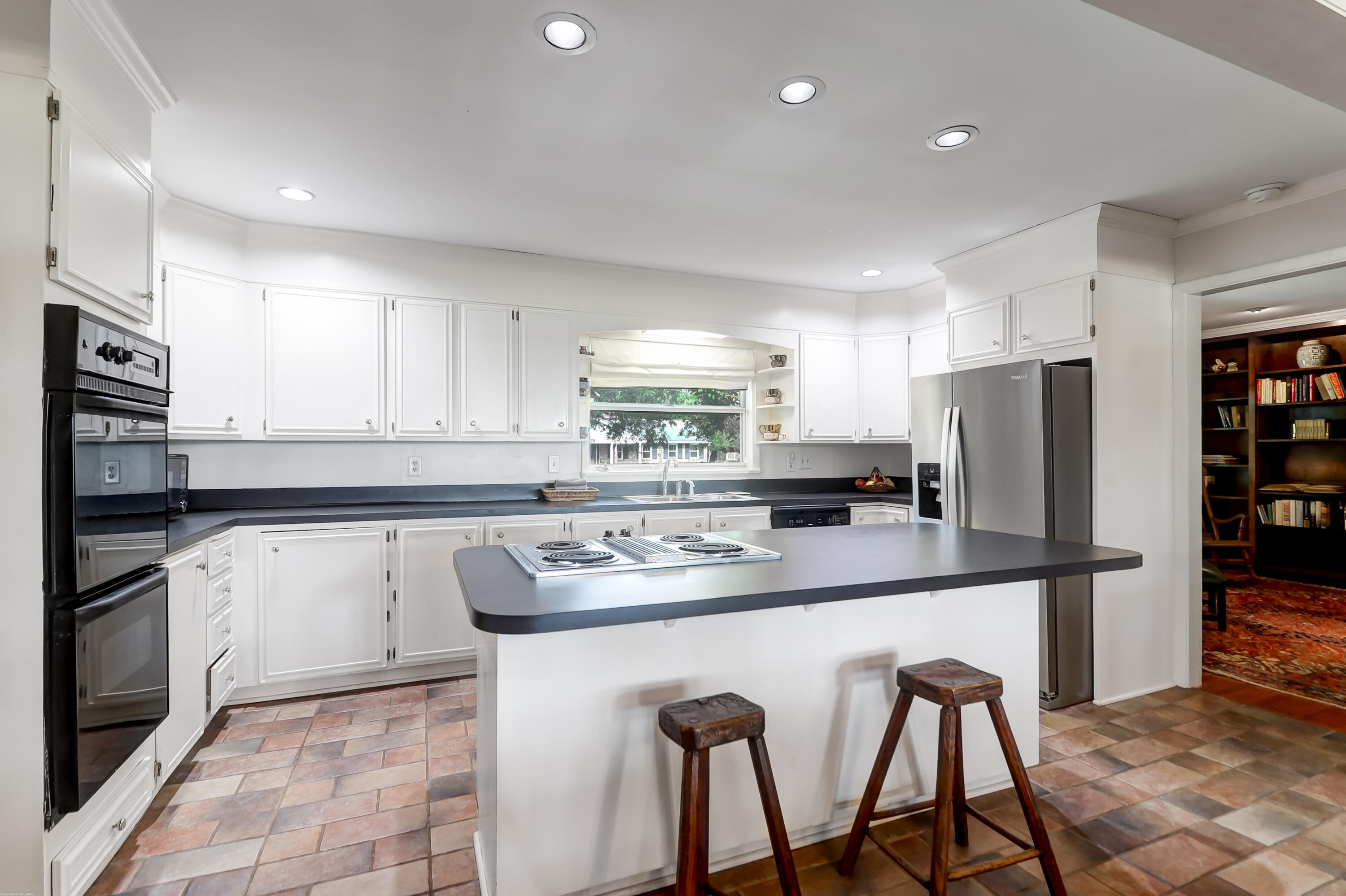 1441 Burningtree Road Charleston, SC 29412 - Photo 11 of 35 Kitchen