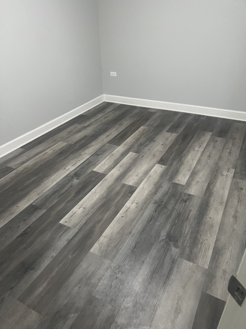 4740 South Prairie Avenue, Unit G Chicago, IL 60615 - Photo 8 of 9 a view of a room