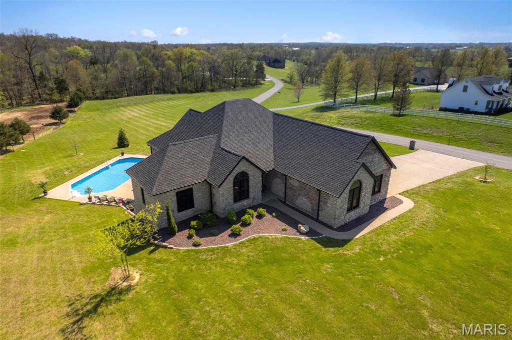 145 Saddlebrooke Ridge Jackson, MO 63755 - Photo 3 of 77