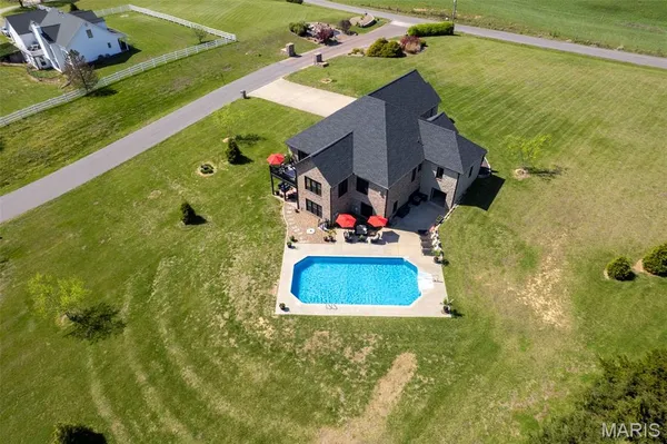 $698,000 | 145 Saddlebrooke Ridge, Jackson, MO 63755