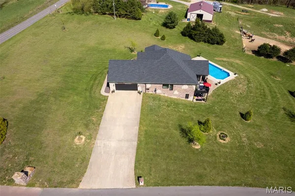 $698,000 | 145 Saddlebrooke Ridge, Jackson, MO 63755