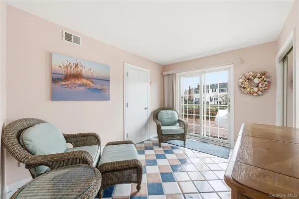 $959,000 | 233 Arthur Street, Freeport, NY 11520