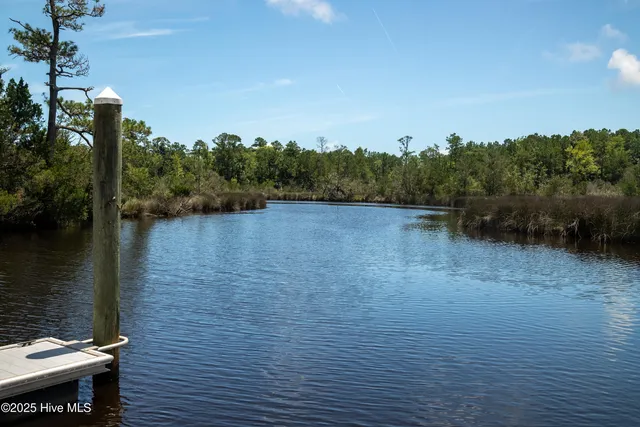 $119,000 | 230 Kings Creek Crossing, Holly Ridge, NC 28445