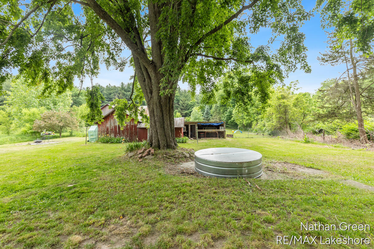 2122 Coats Grove Road Hastings, MI 49058 - Photo 30 of 36