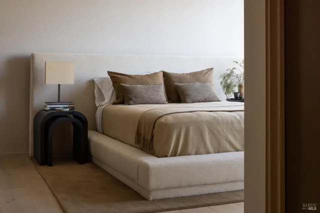 $4,495,000 | 171 Sawmill Circle, Unit 102, Healdsburg, CA 95448