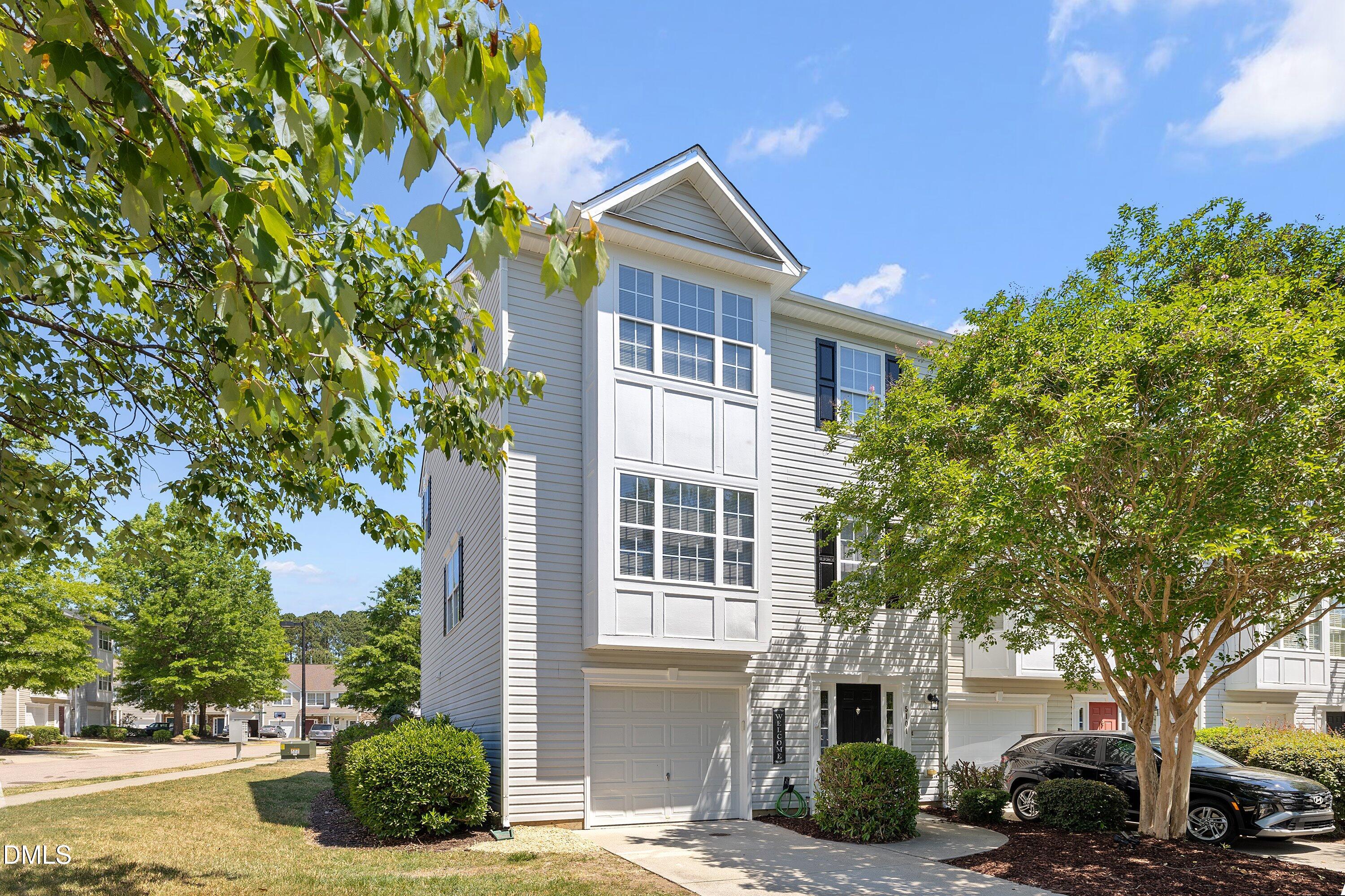 5101 Neuse Commons Lane Raleigh, NC 27616 - Photo 3 of 46 03-5101 Neuse Commons Lane_4791