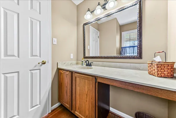 $699,900 | 311 Bolton Lane, Downingtown, PA 19335