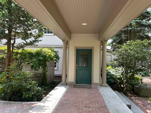 $940,000 | 81 Front Street, Unit 3, Exeter, NH 03833