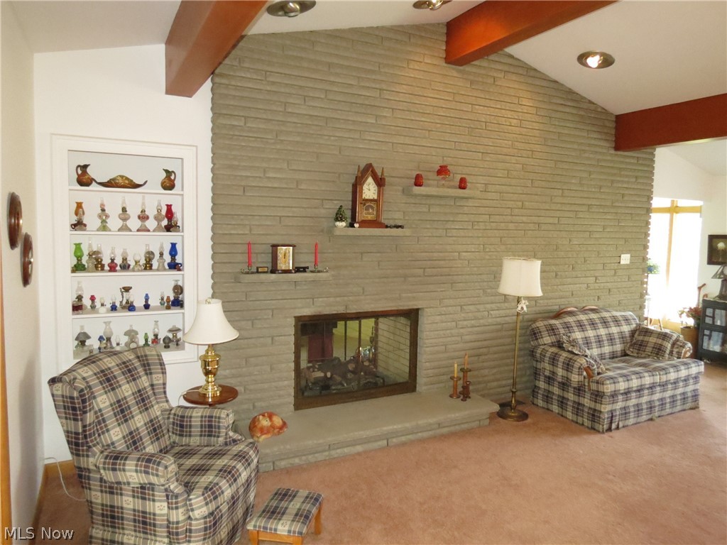 1878 Enslee Road Coshocton, OH 43812 - Photo 6 of 35 Living Room