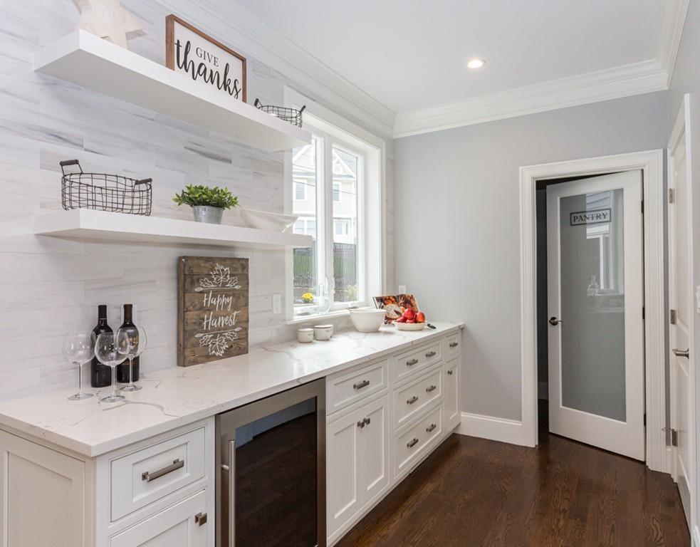 30 Ewell Avenue Lexington, MA 02421 - Photo 13 of 37