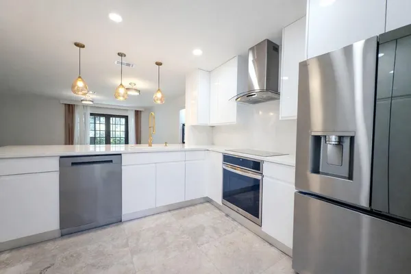 $3,600 | 576 Westree Lane, Plantation, FL 33324