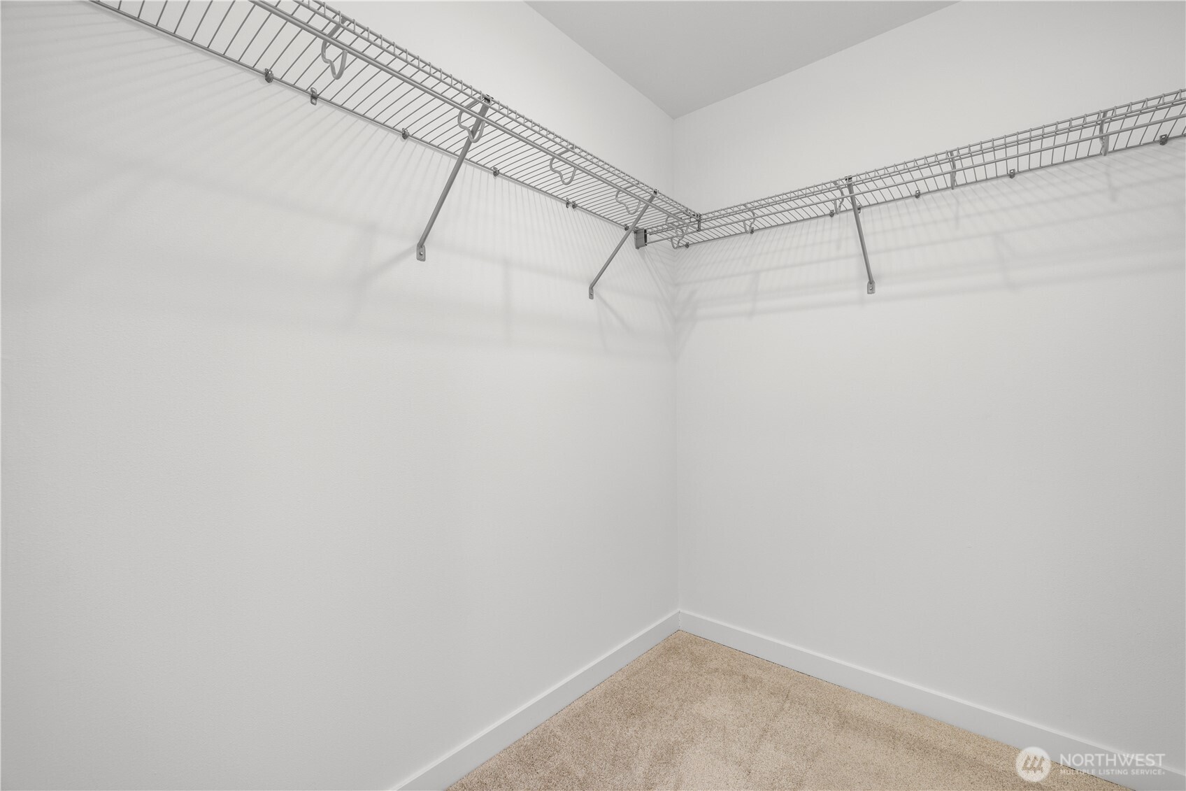 3850 Carr Place North Seattle, WA 98103 - Photo 19 of 40