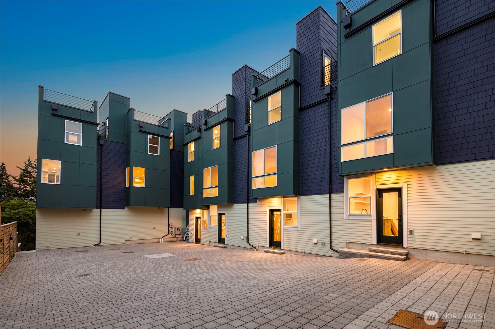 3850 Carr Place North Seattle, WA 98103 - Photo 38 of 40