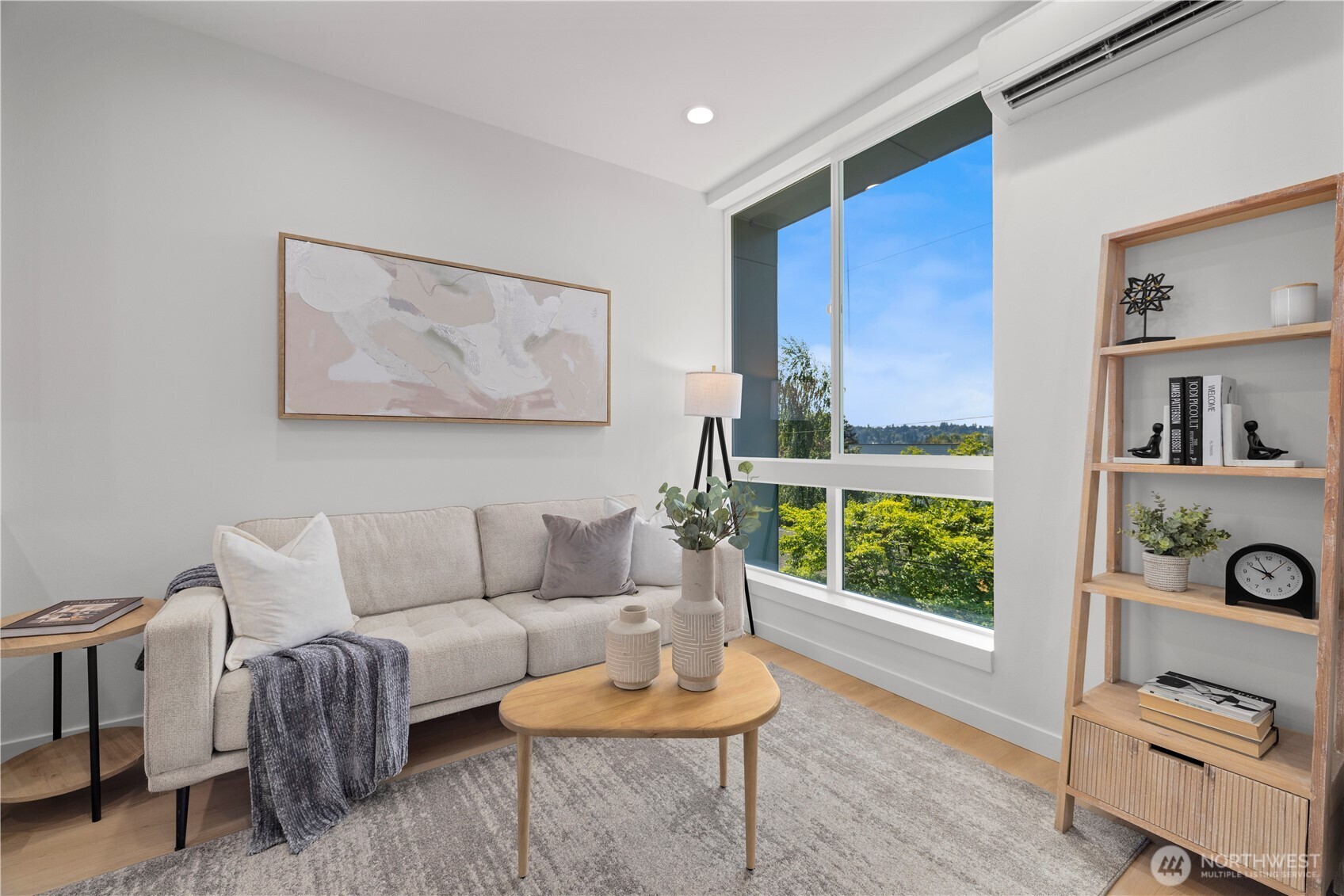 3850 Carr Place North Seattle, WA 98103 - Photo 6 of 33