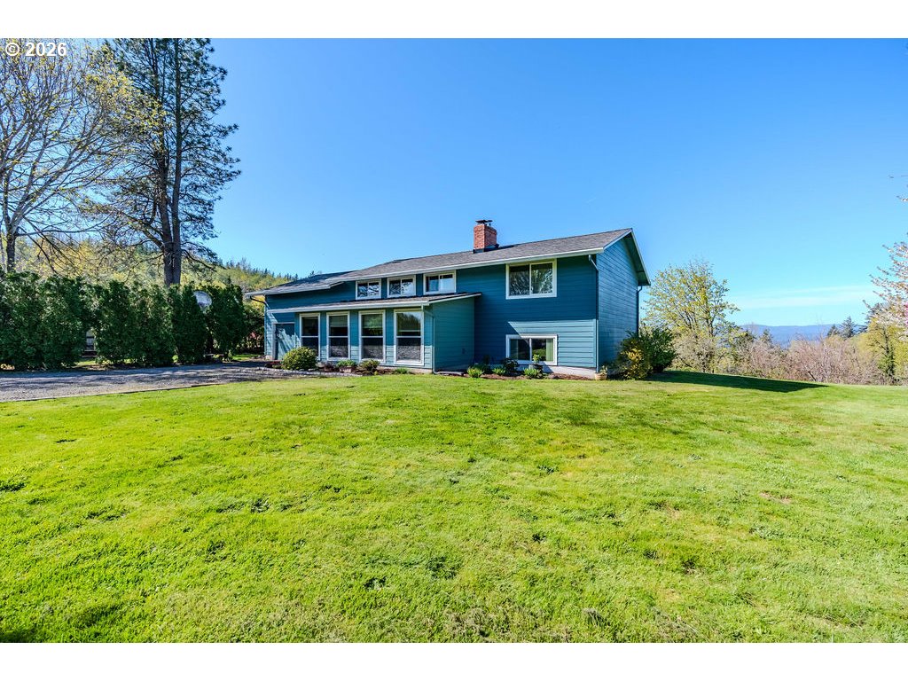 32728 Northeast Chamberlain Road Corbett, OR 97019 - Photo 3 of 48