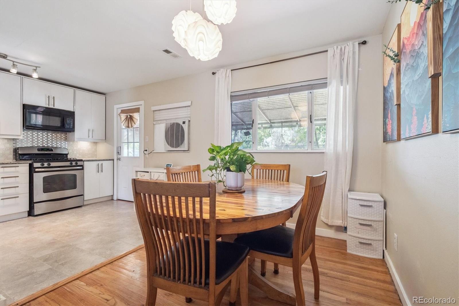 1817 South Perry Way Denver, CO 80219 - Photo 15 of 35