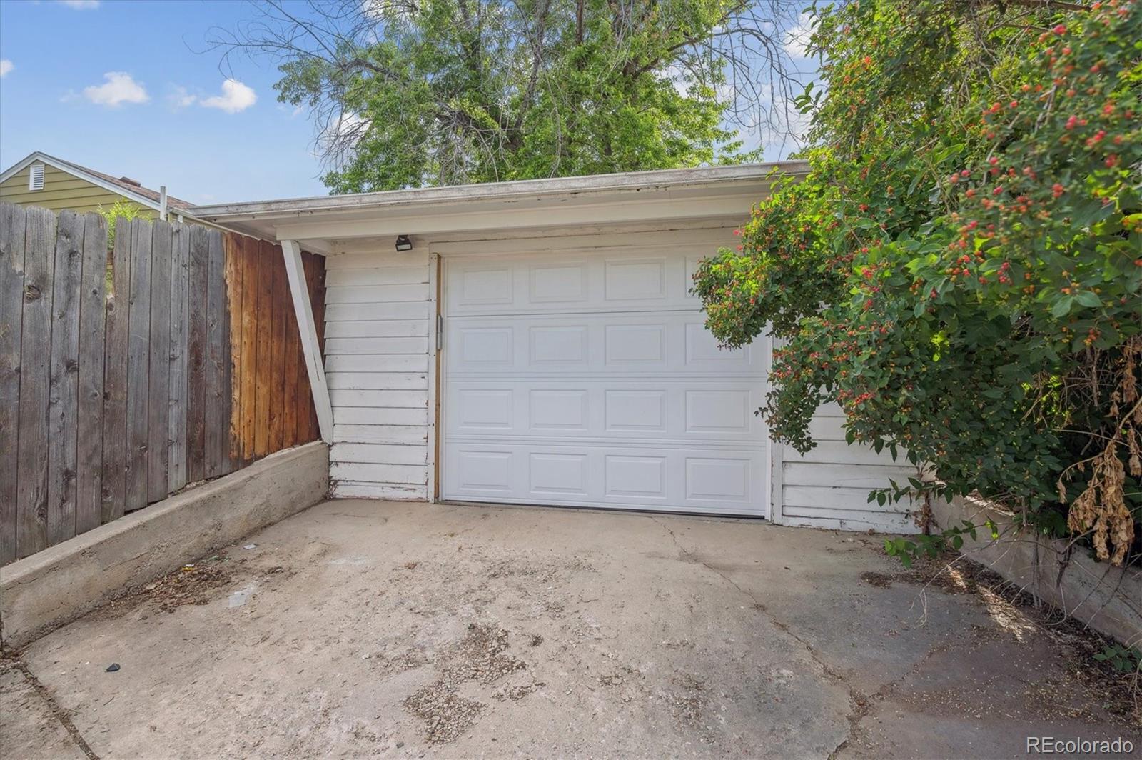 1817 South Perry Way Denver, CO 80219 - Photo 31 of 35